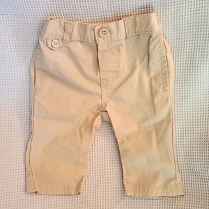 ⭐️ cute Cat & Jack khaki pants size 0-3 months
